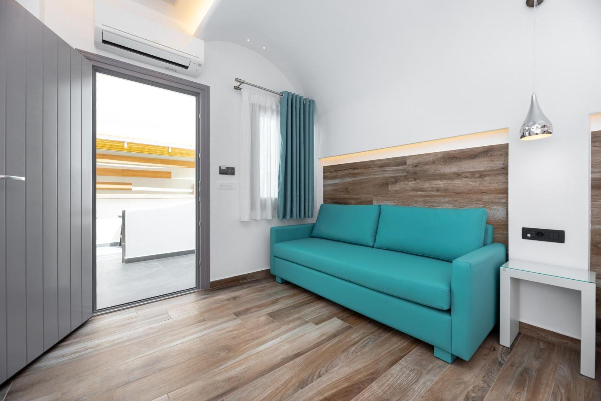 Deluxe Suites Santorini サントリーニ 部屋 写真